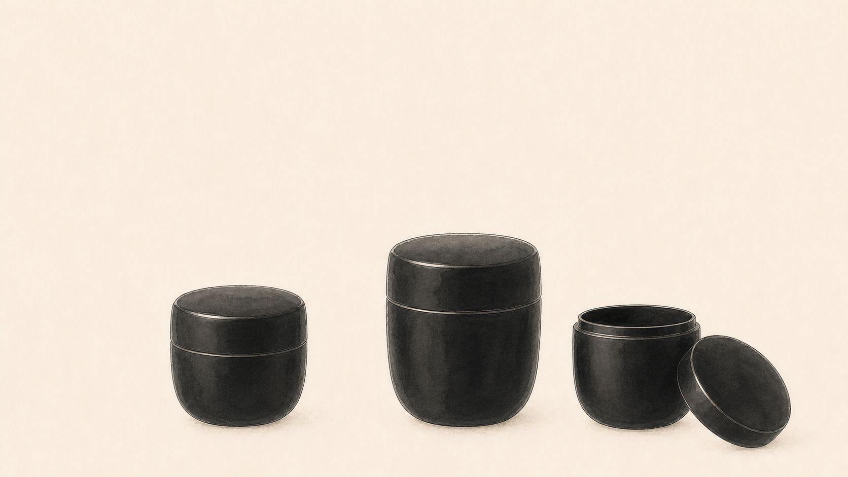 棗は、なぜ手の中で静かに見えるのか。漆、形、扱いがつくる薄茶器のデザイン